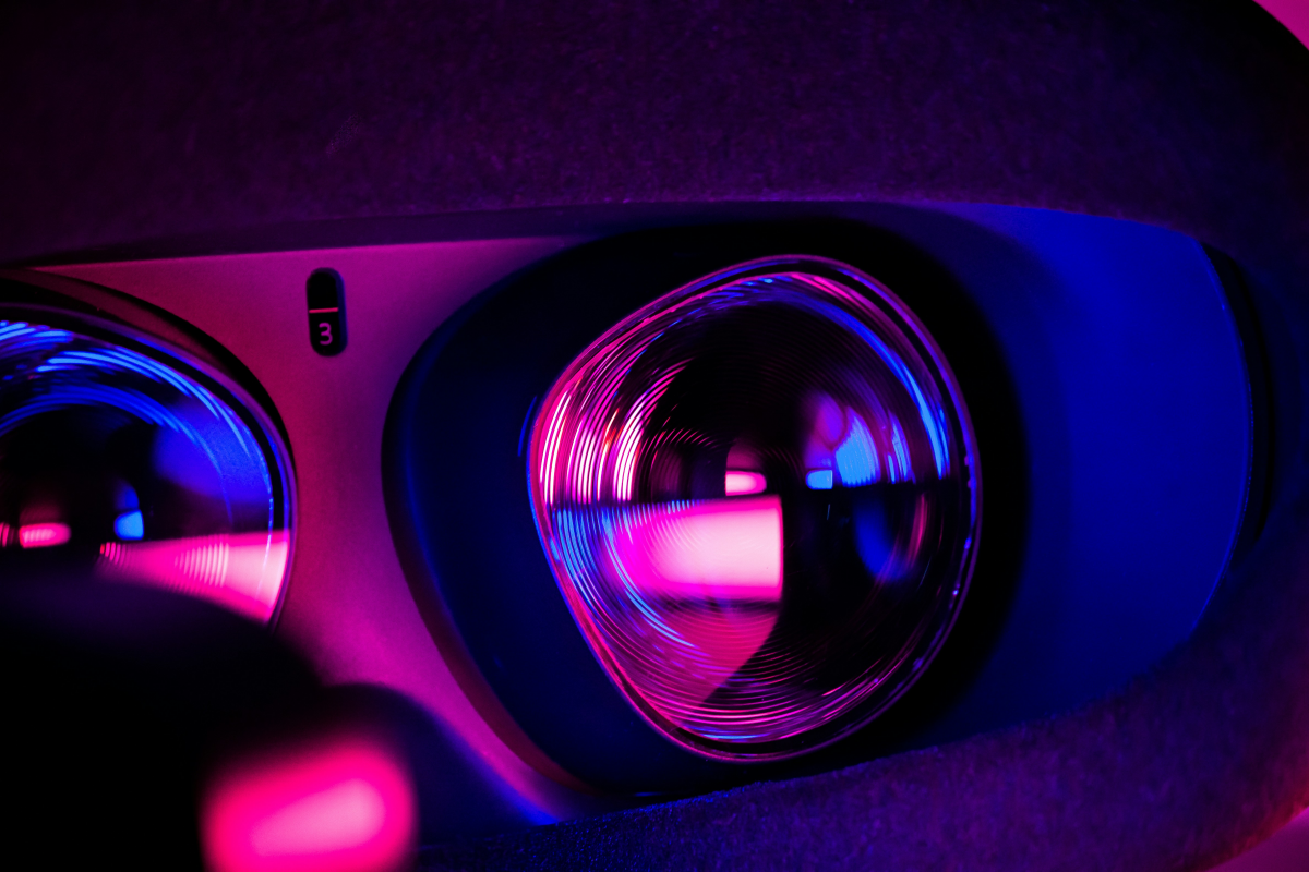 Precision at the Edge: How Optimized Waveguide Design is Shaping the Future of AR Glasses