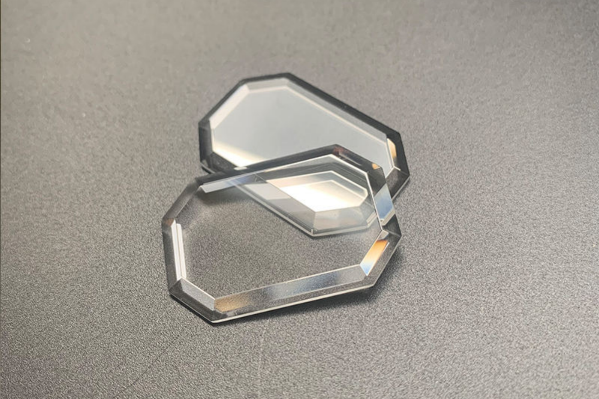 Custom Geometry Prisms -- bespoke optical prism manufacturing