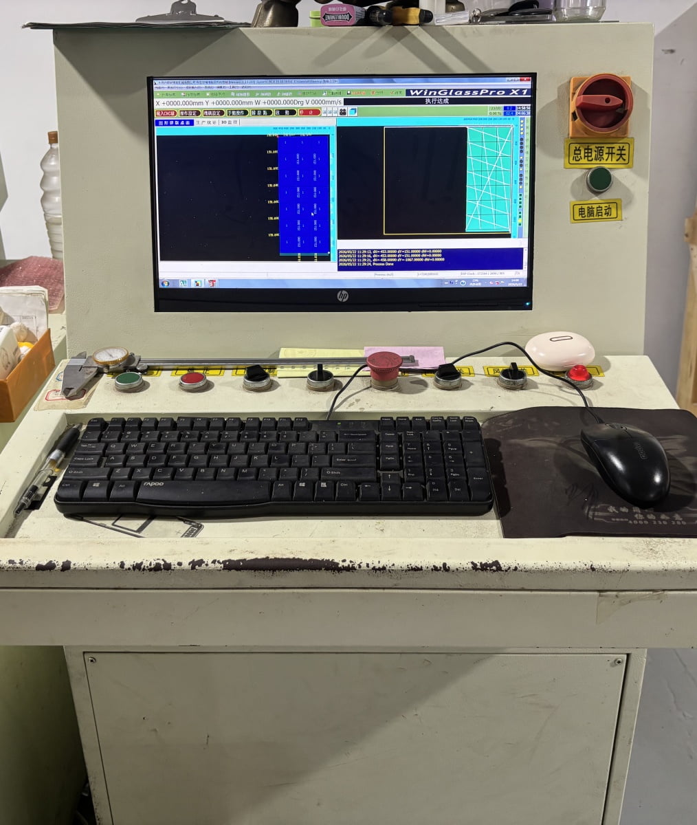High-precision spectral analyzer testing surface integrity and optical transmittance