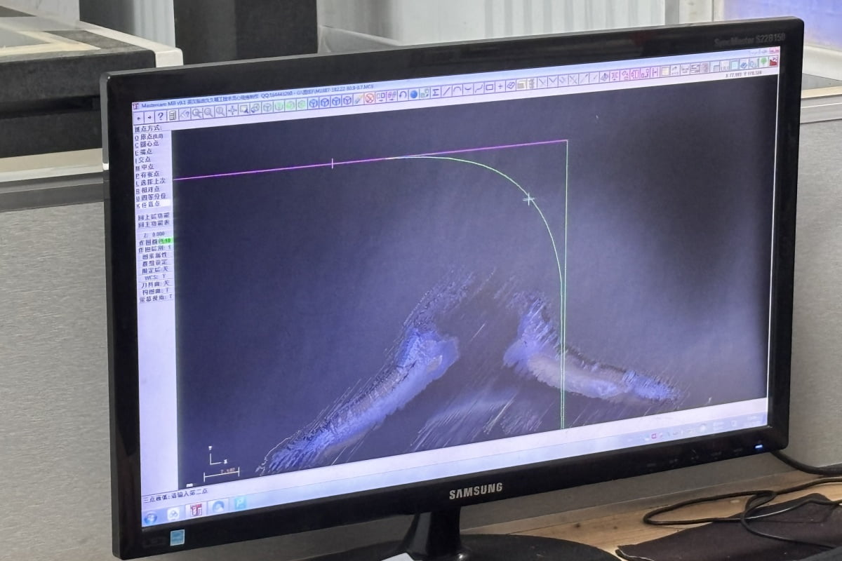 Engineering consultation and material selection process at Winson Optics