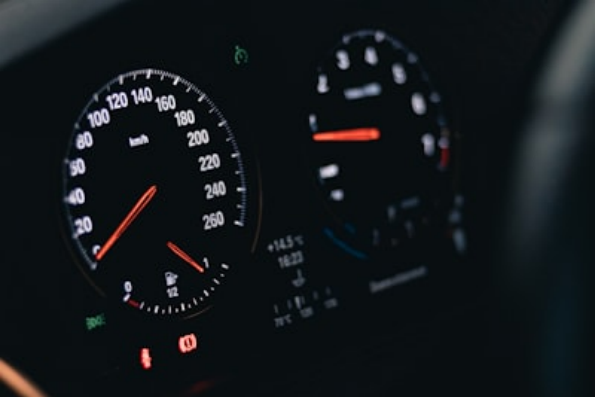 Instrument cluster lens and dial cover panel