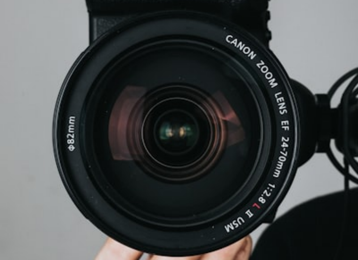 Consumer electronics smartphone camera module components
